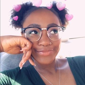 Meet your Posher, Brianna